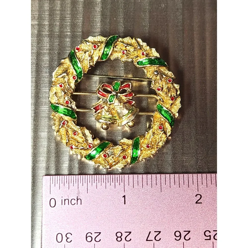 Vintage Christmas Wreath Brooch Gold Enamel Bells Slide Charm 1.75